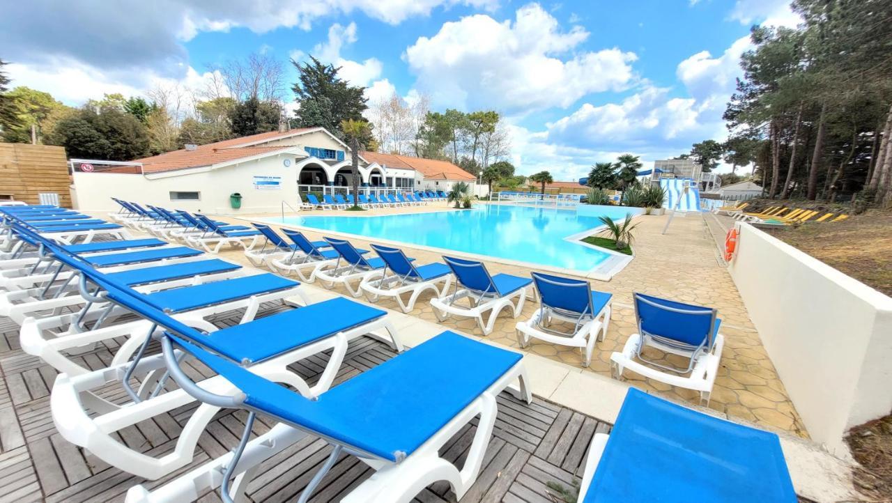 생장드몽 Belles Vacances En Bord De Mer Dans Camping 4 Etoiles 빌라 외부 사진